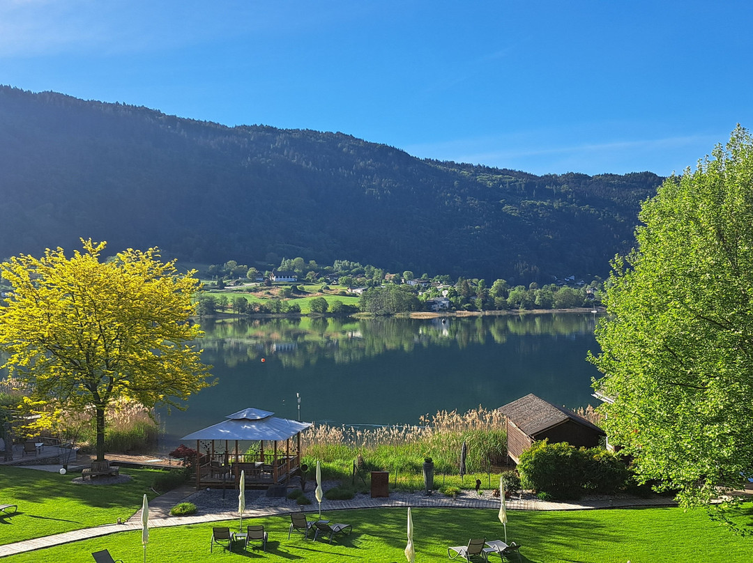 西罗斯酒店主图