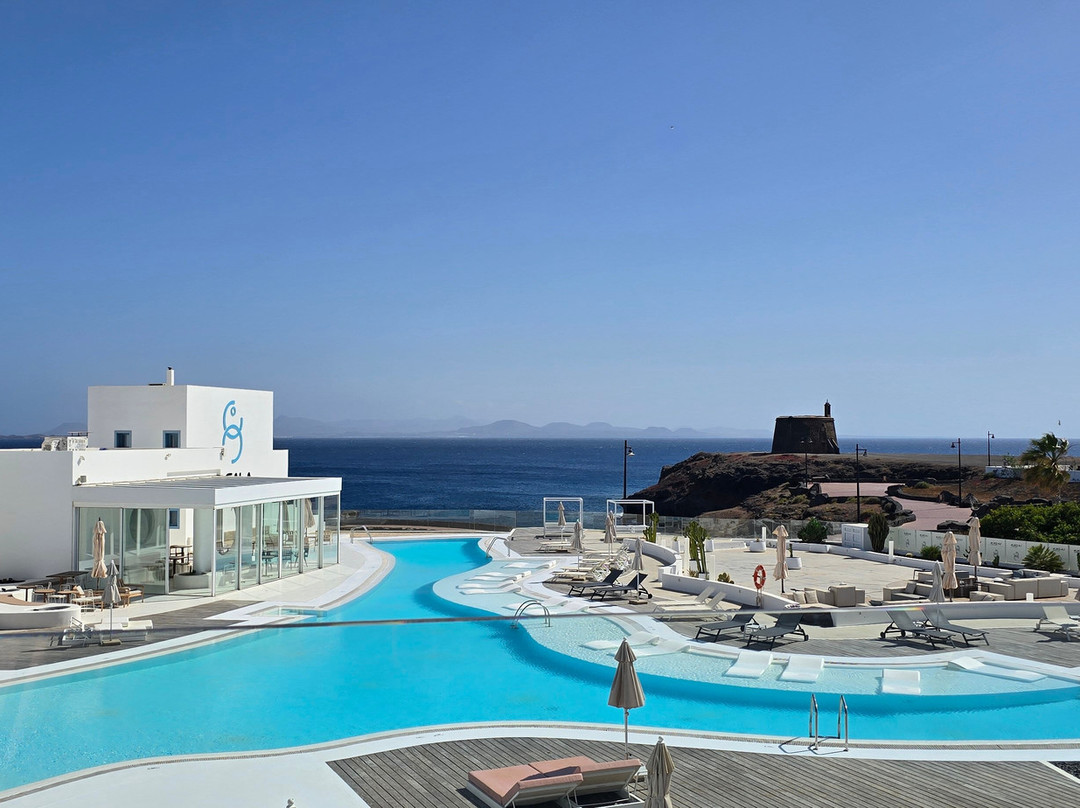 CalaLanzarote Suites Hotel主图