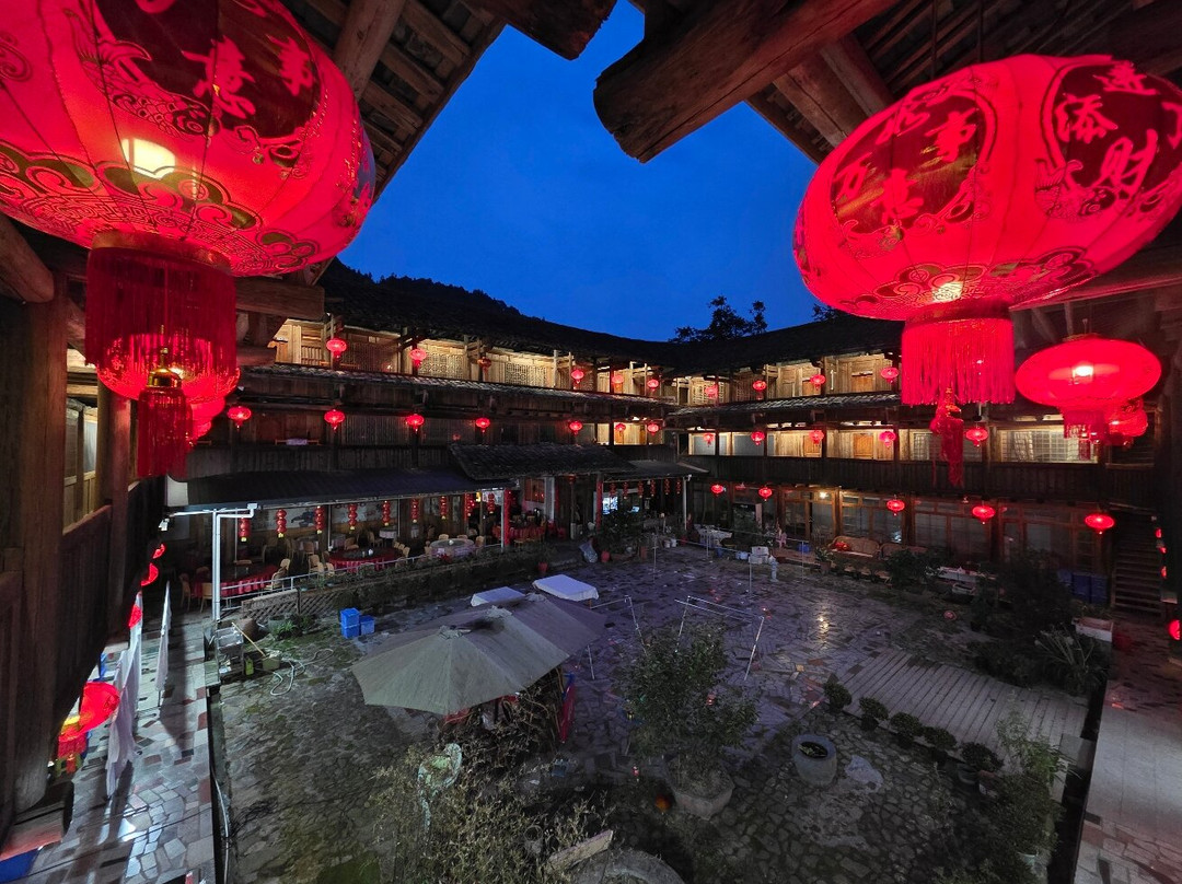 南靖裕昌大酒店主图
