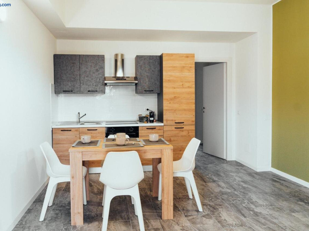 Roberta House