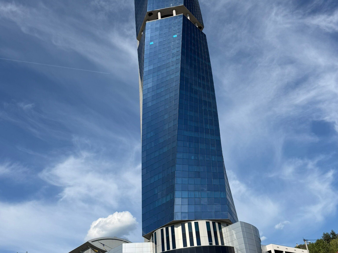 Avaz Twist Tower-萨拉热窝必去景点