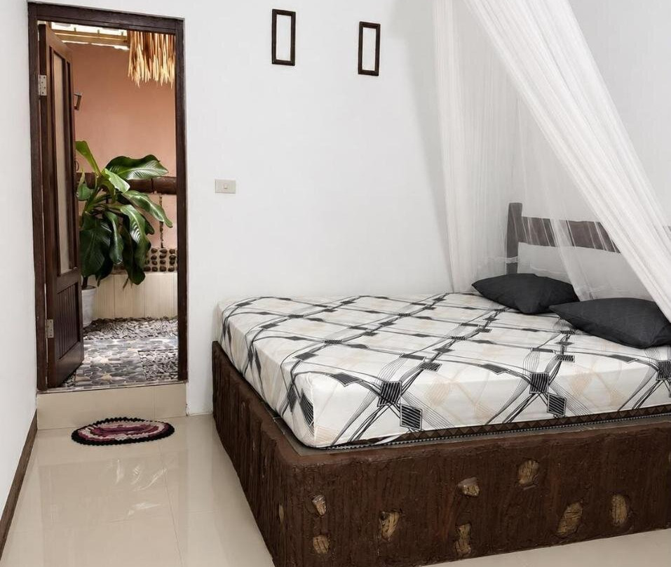 Jungle Life Guest House
