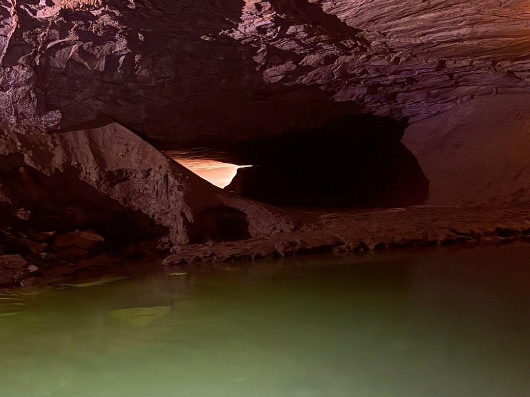 Lost River Cave-鲍灵格林必去景点