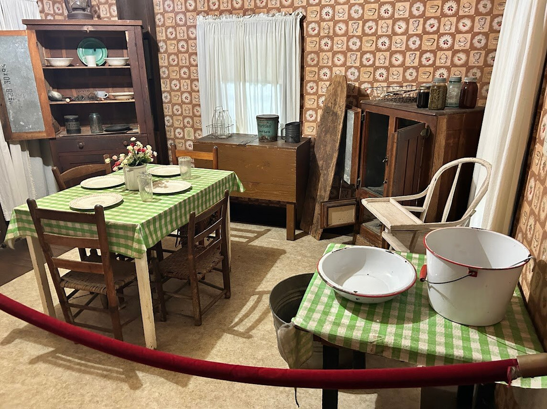 Elvis Presley Birthplace-图珀洛必去景点