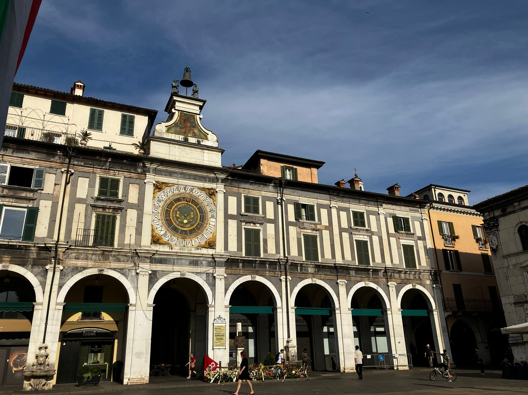 Piazza della Loggia-布雷西亚必去景点