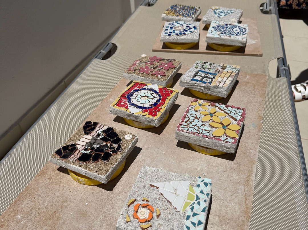 Marinella Mosaic Workshop-Kounoupidiana必去景点