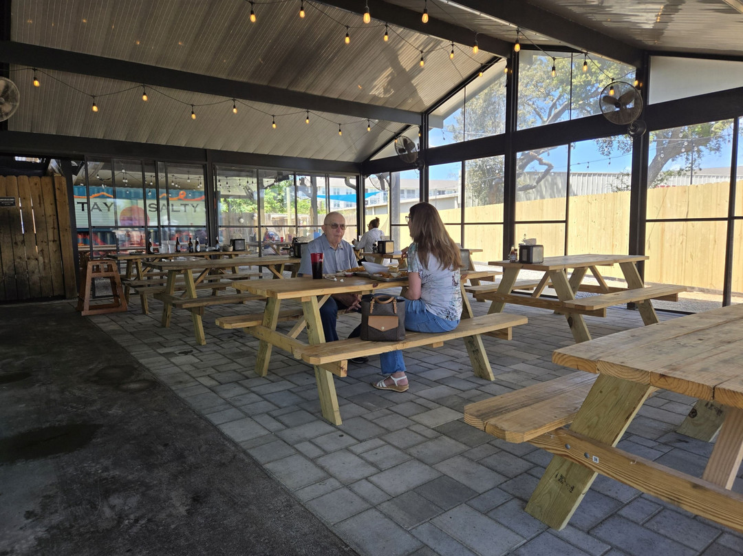 Salty Pearl Raw Bar