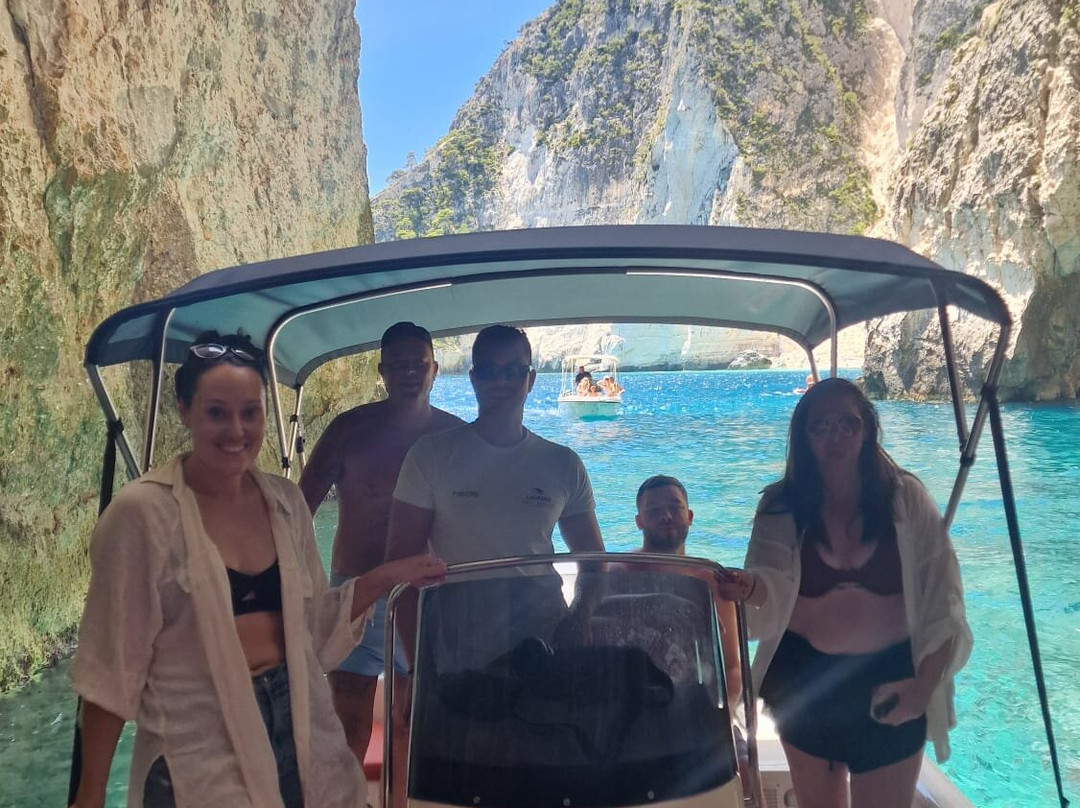 Laganas Boat Rentals-扎金索斯州必去景点