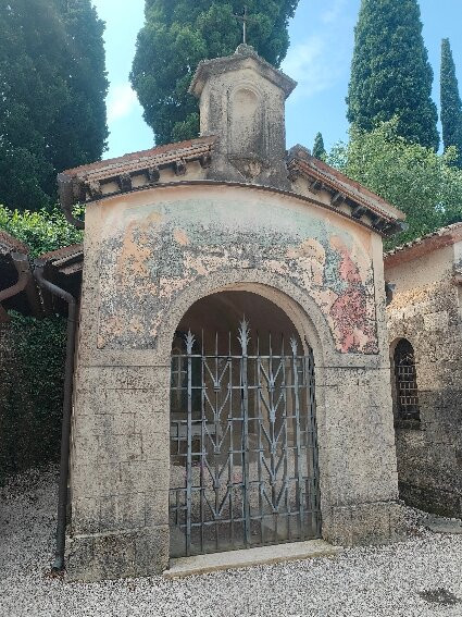 Cimitero di Asolo-阿索洛必去景点