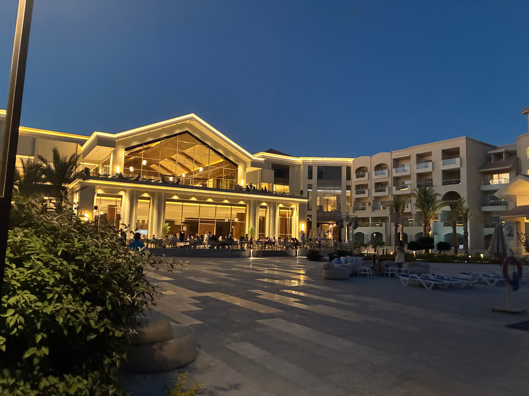 Serenity Sky Arc Resort Sahl Hasheesh