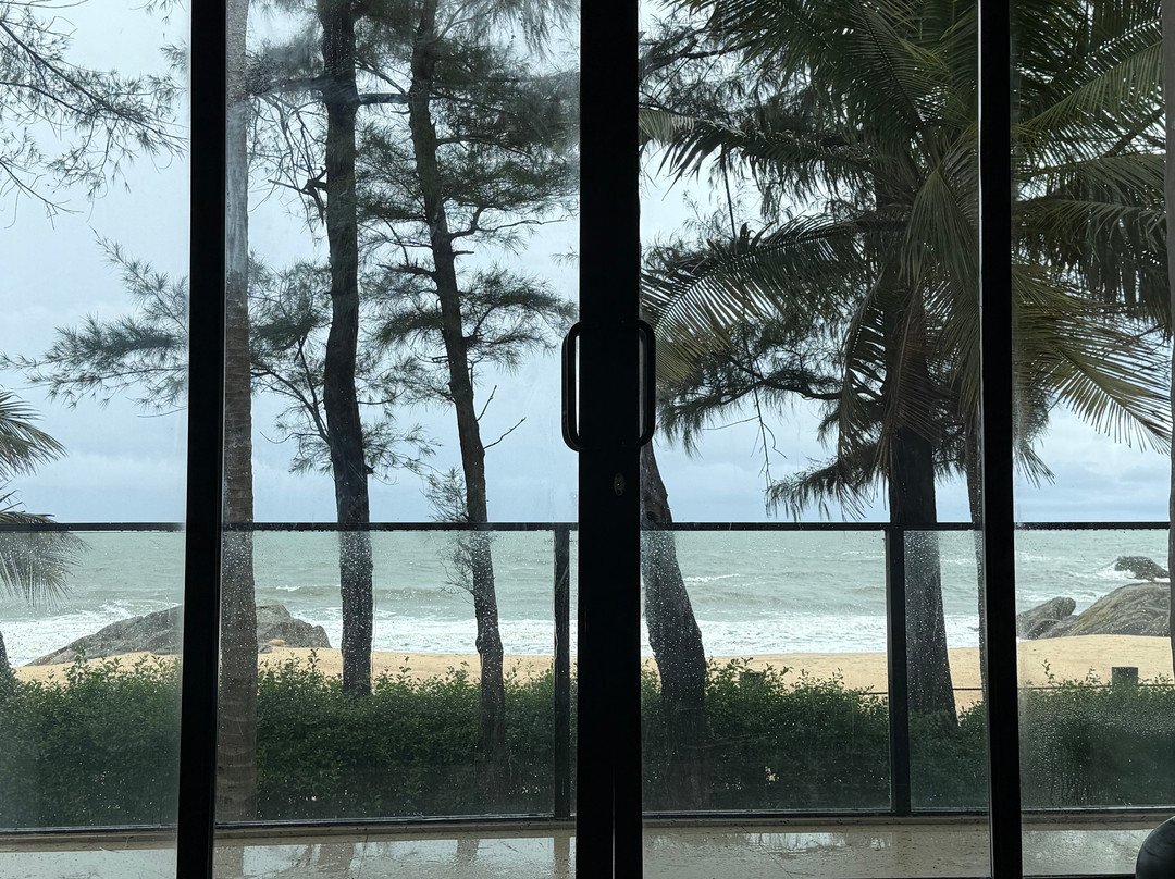 The Postcard on the Arabian Sea