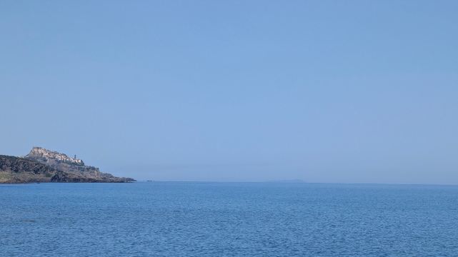 佩德拉拉德LH酒店-旅行者