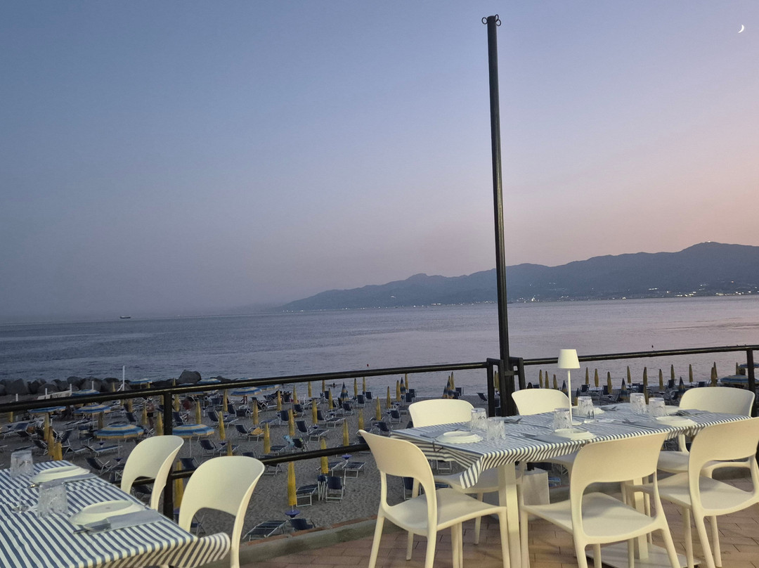 Lido dello Stretto-Catona必去景点