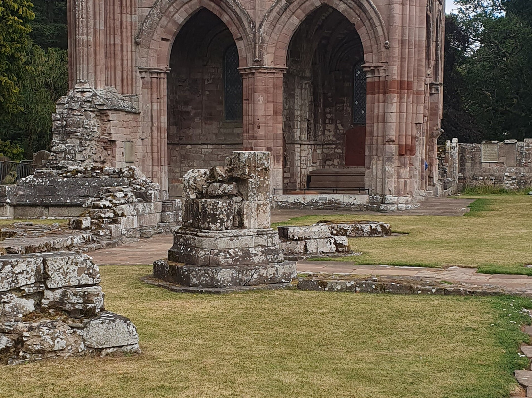 Dryburgh Abbey-St. Boswells必去景点