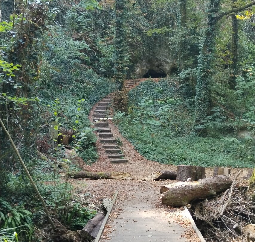 Cascade de la Vallière-Ceyzeriat必去景点