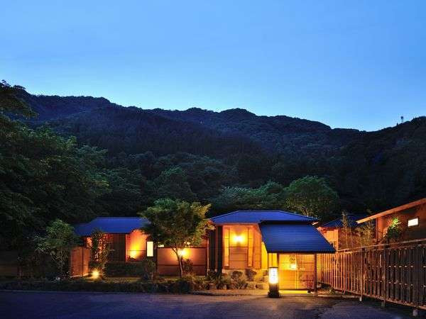 别亭 八重野