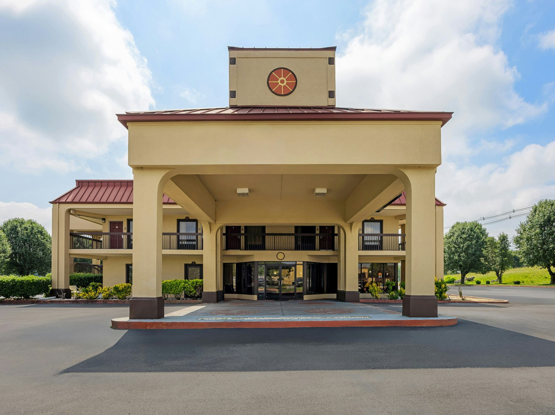 Maynardville酒店住宿-Red Roof Inn & Suites Clinton