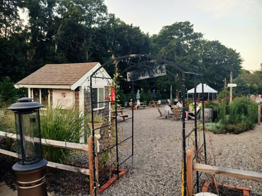 Town Cove Tap House