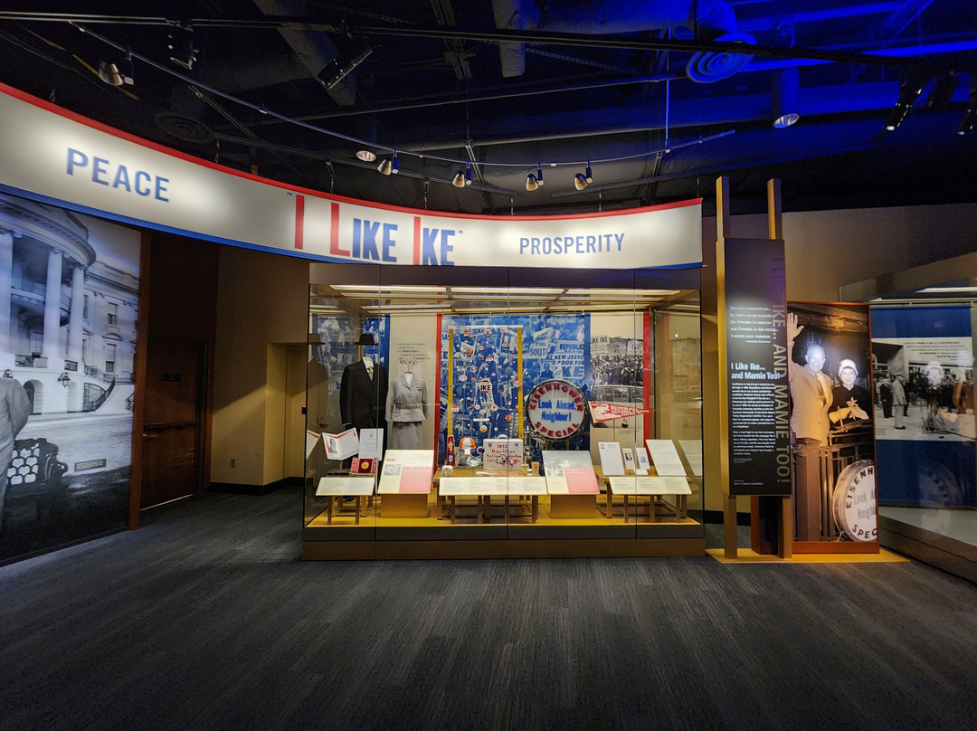 Dwight D. Eisenhower Presidential Library and Museum-Abilene必去景点