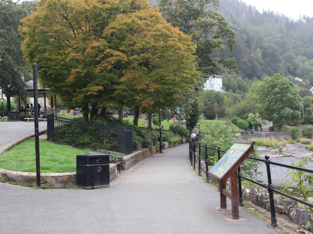 Riverside Park and Victoria Promenade-兰戈伦必去景点