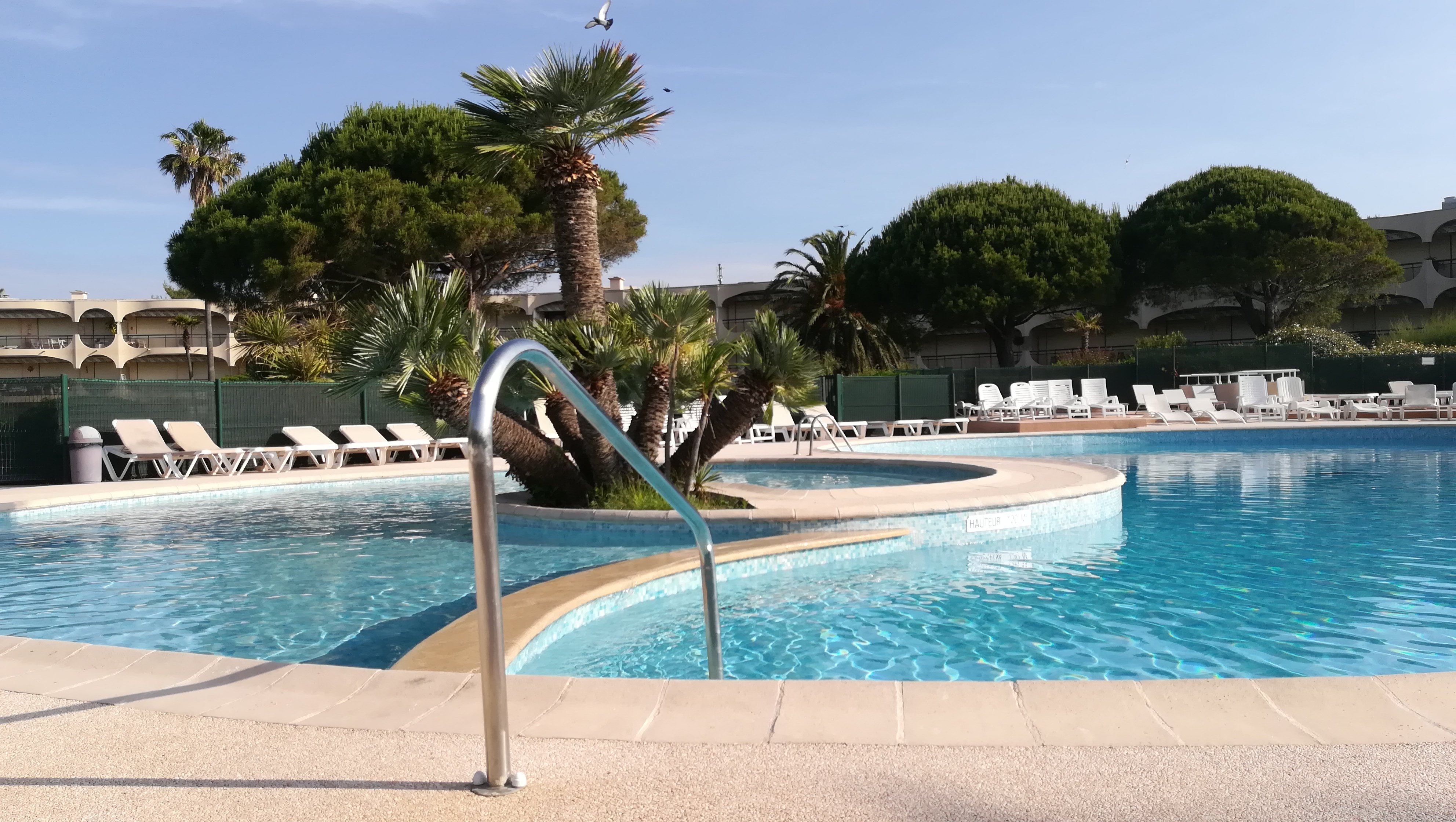 Hotel Bahia, Villeneuve Loubet-官方