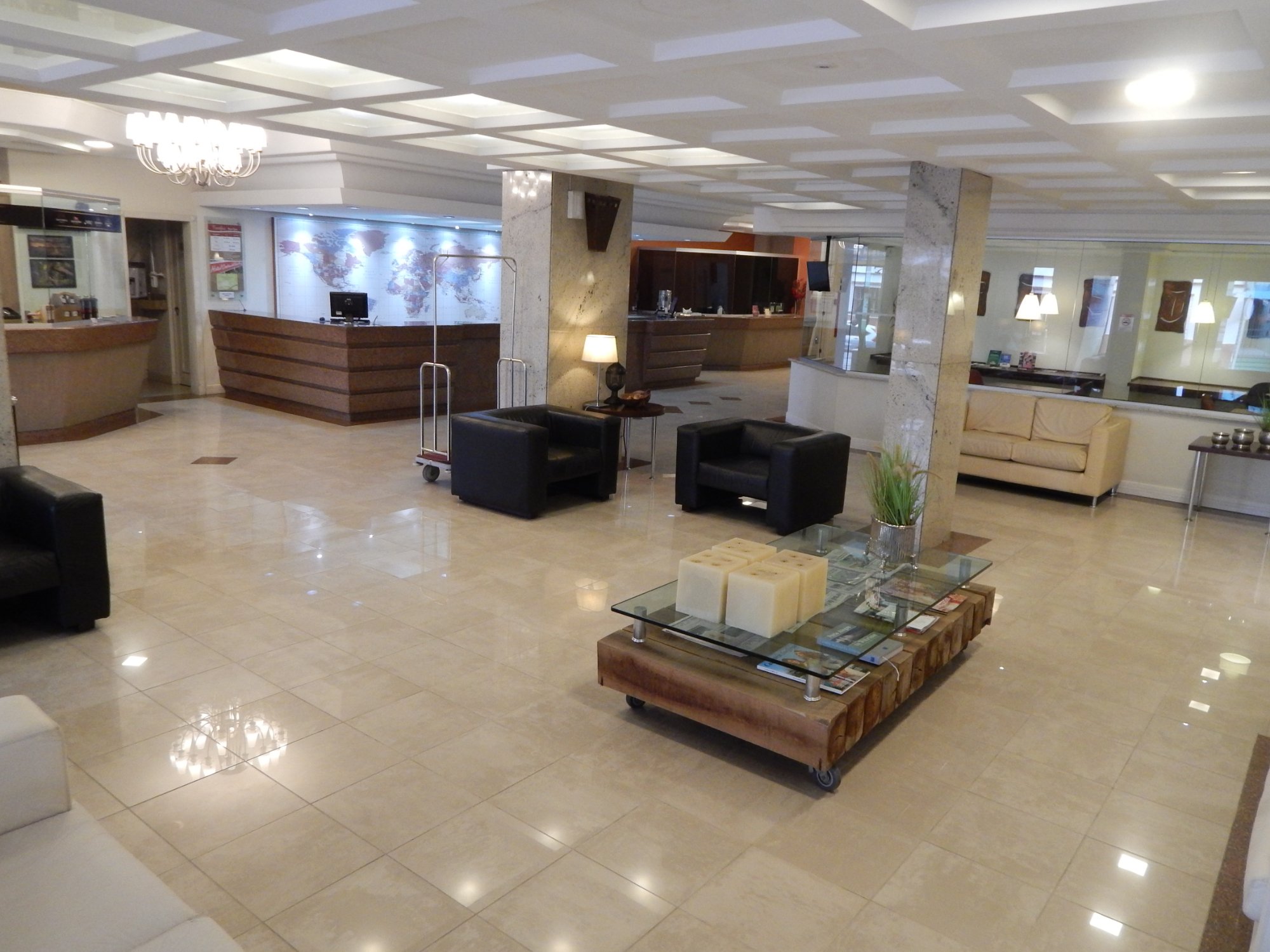 Altadomo Hotel-官方