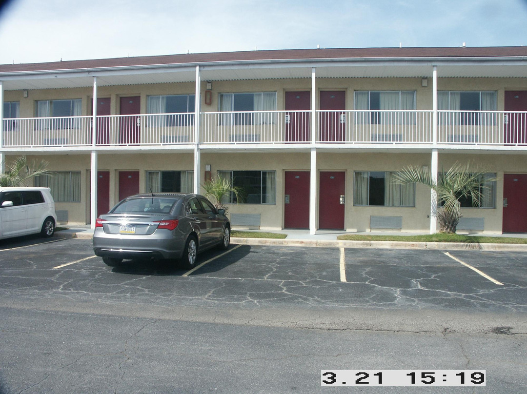 哈迪维尔骑士旅馆