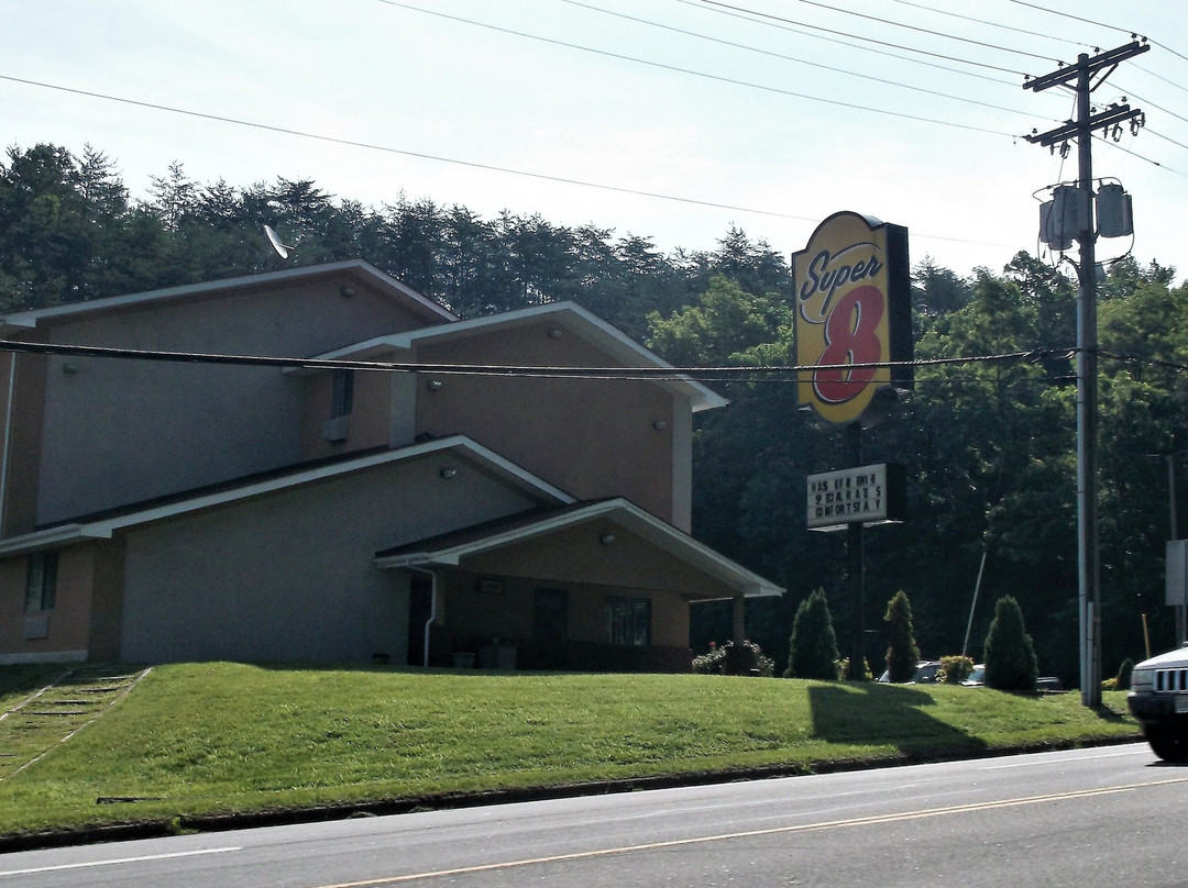 Super 8 by Wyndham Martinsville VA