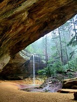 Ash Cave-洛根必去景点