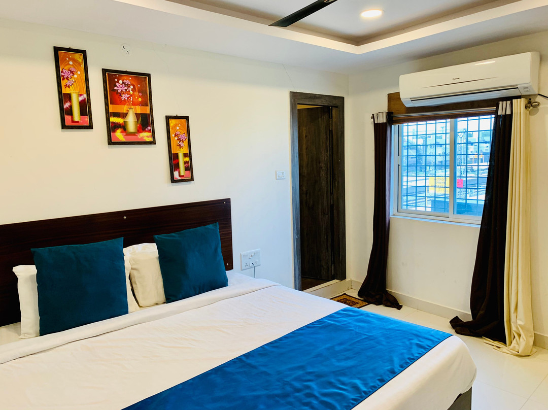 Hotel Oak by Signature Group主图