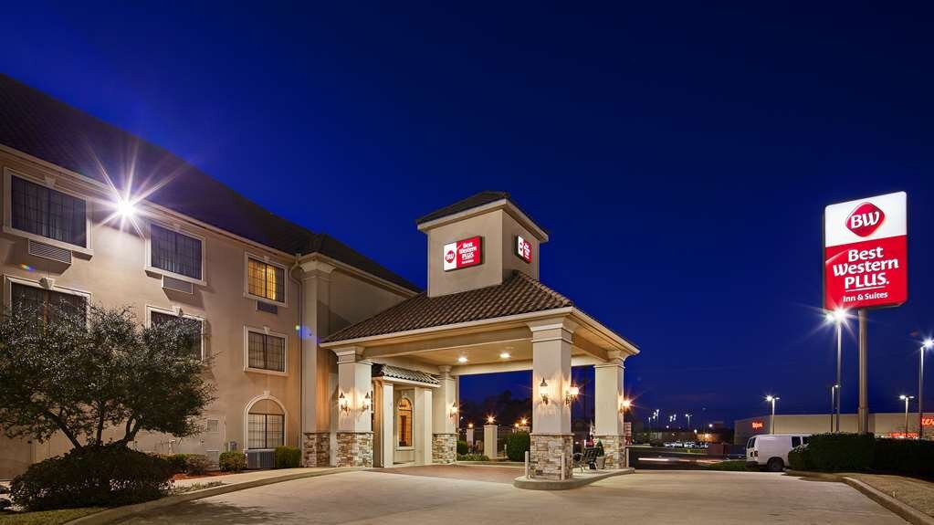 Best Western Plus Southpark Inn & Suites主图