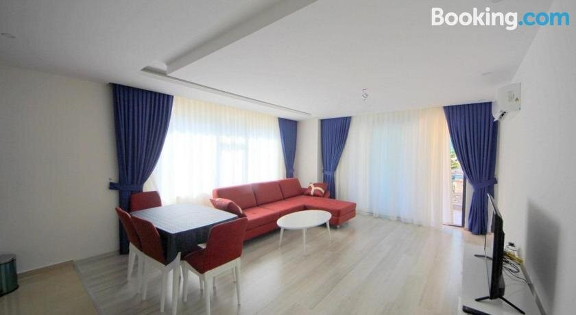 Platinum Aqua Apartments