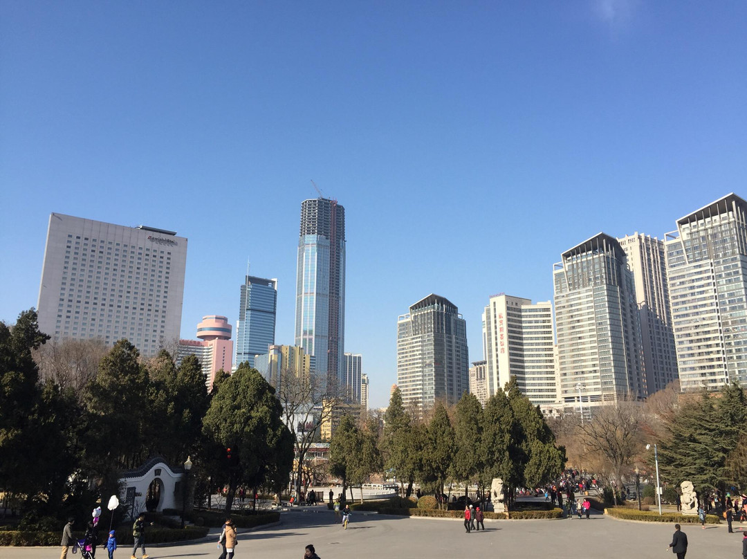 大连市旅游景点-劳动公园