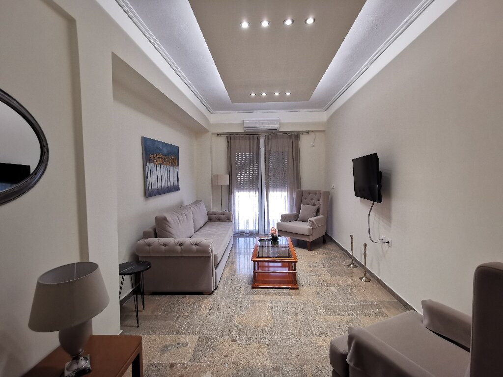Nafpaktos Beach Luxury Suites