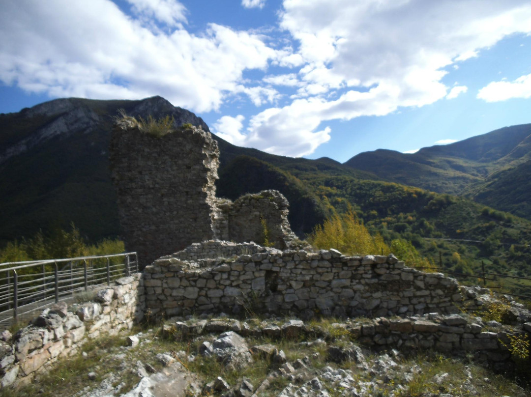 Valle Castellana旅游攻略图片