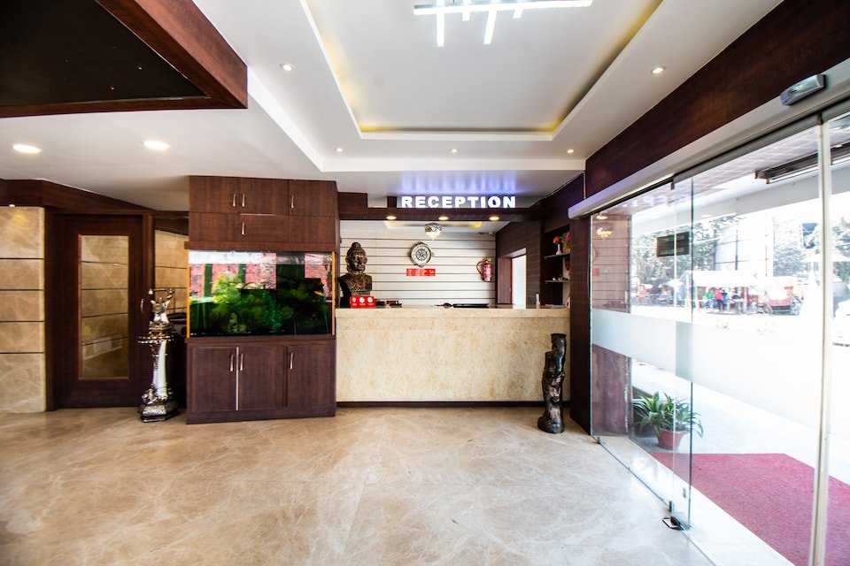 Hotel Holiday International-官方
