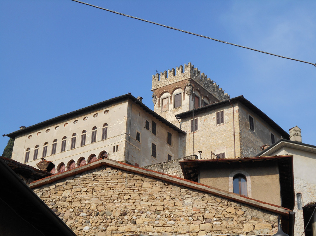 Costa di Mezzate旅游攻略图片