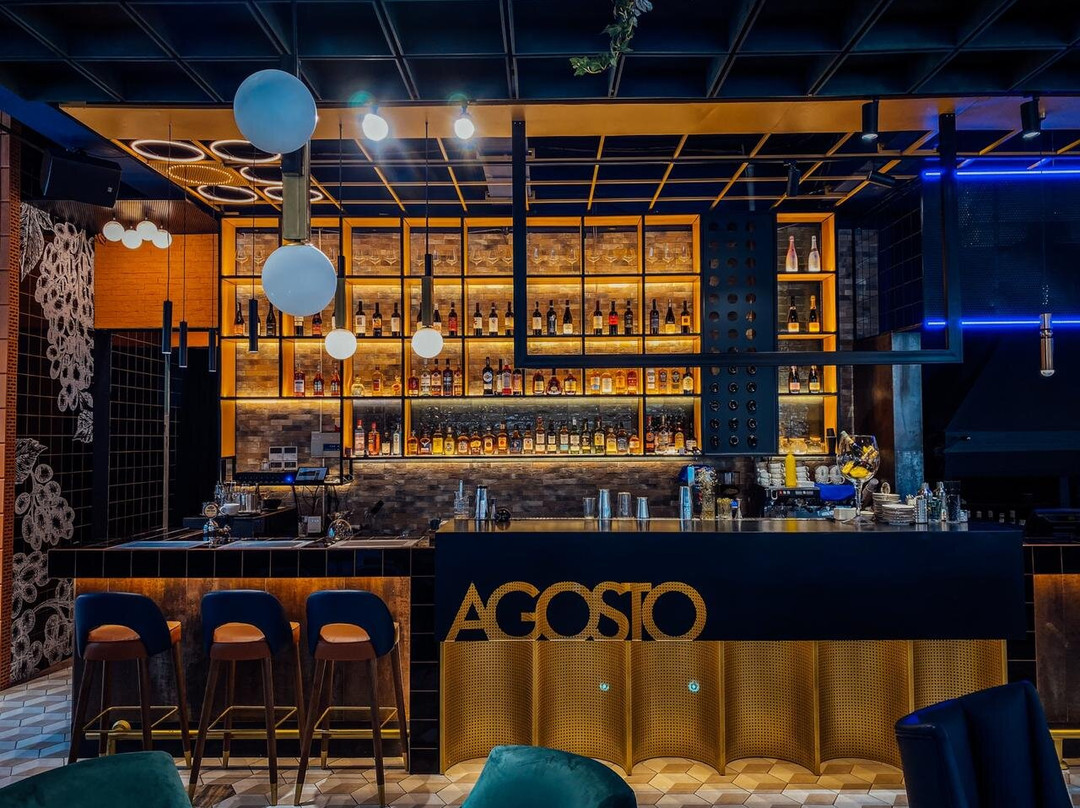 Agosto Gatro Bar