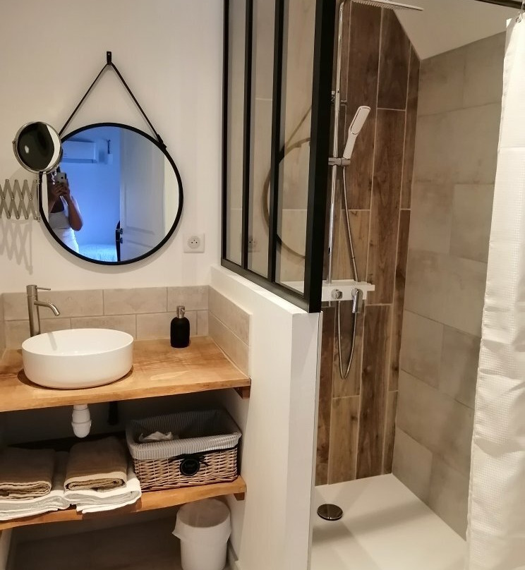 Chambres D'hôtes La Bouzolle主图
