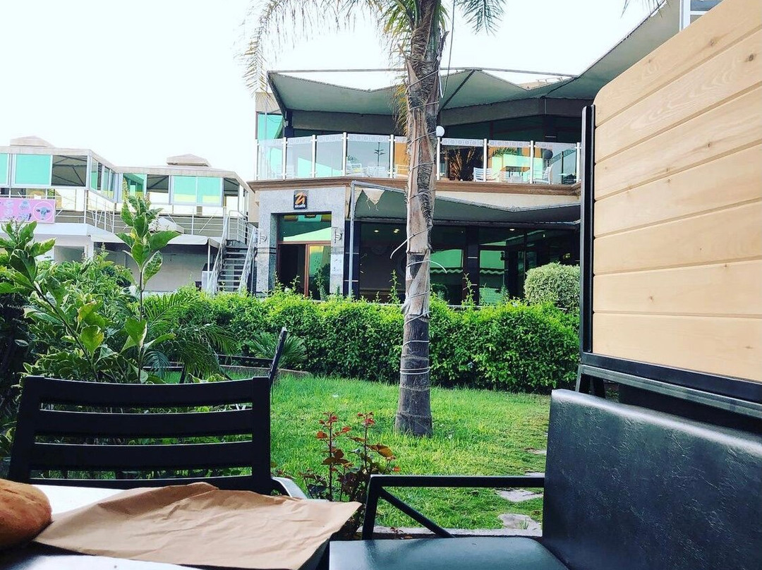 Complexe Shell Amagar