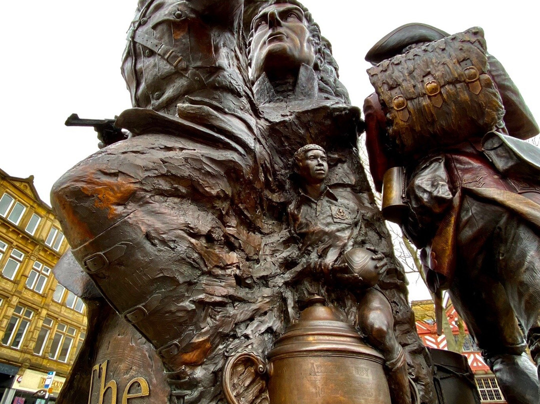 Duke of Wellington’s Regimental Memorial-哈里法克斯必去景点