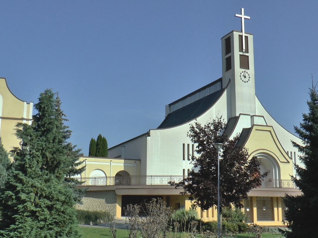 Church of St. Vojtech-Otrokovice必去景点