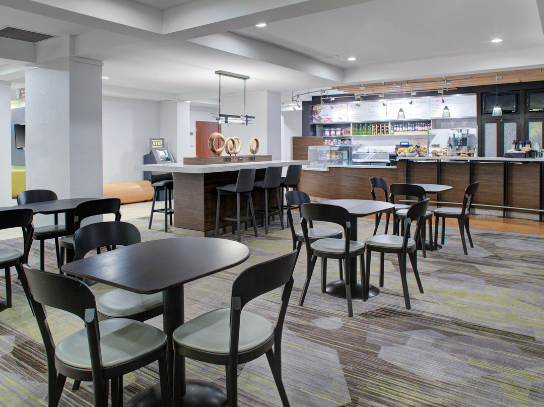 Courtyard by Marriott Richmond Chester主图