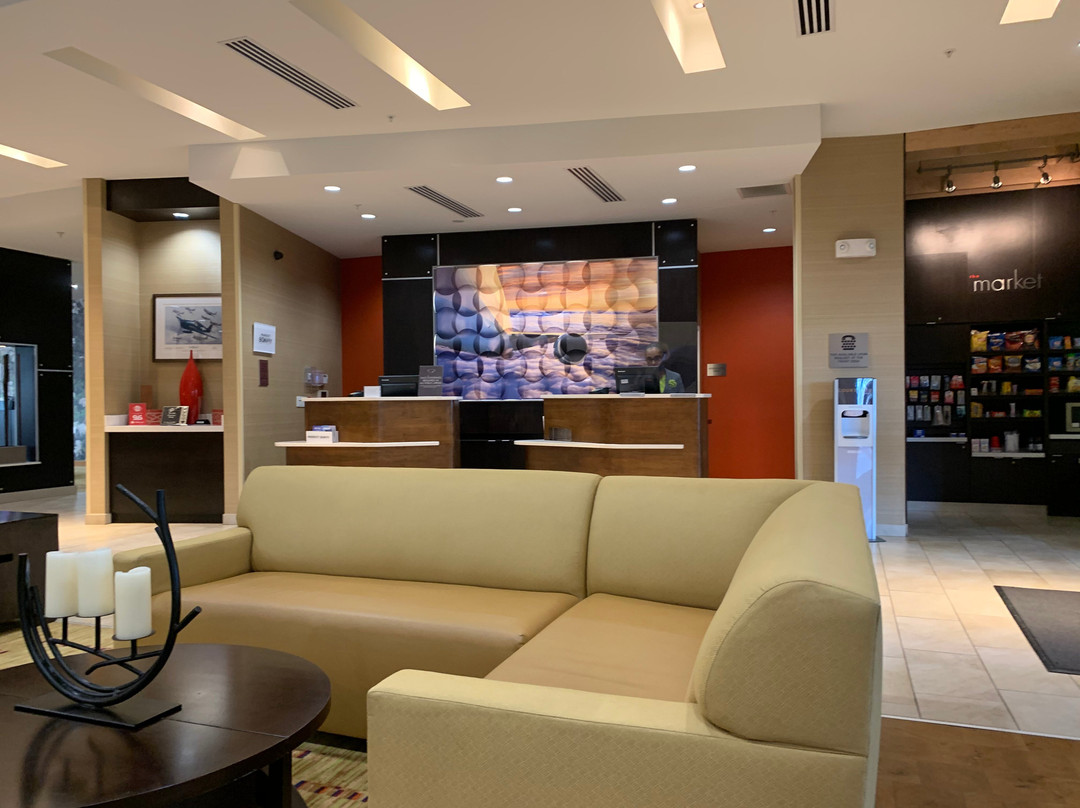 沃纳罗宾斯万怡酒店主图