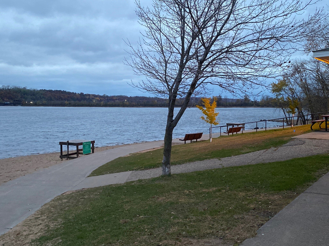 Lakefront Park-Hudson必去景点