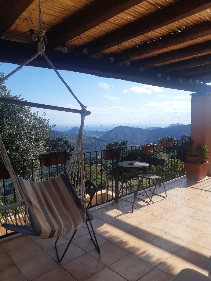 Charlie B&B Sardinia-官方
