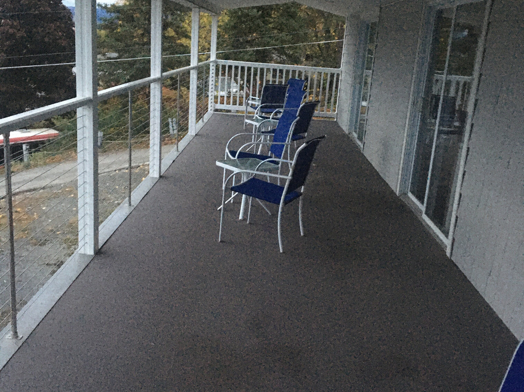 Anchor Inn And Marina主图