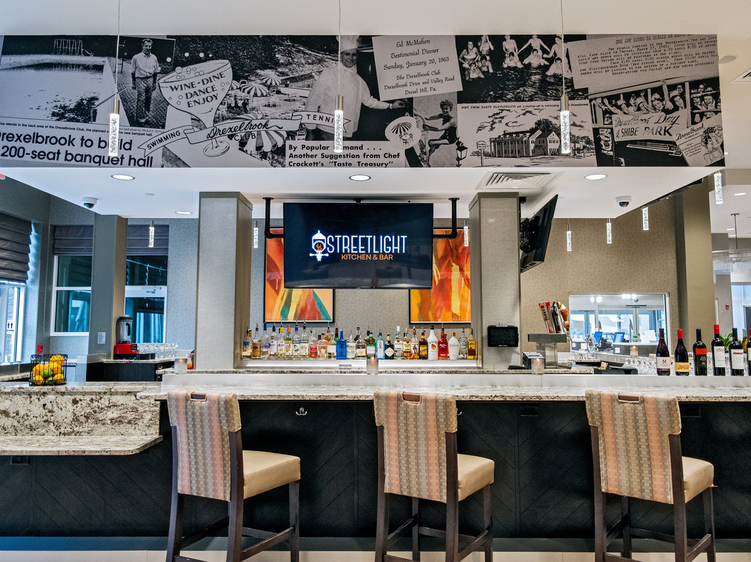 Holiday Inn & Suites Philadelphia W - Drexel Hill By IHG主图