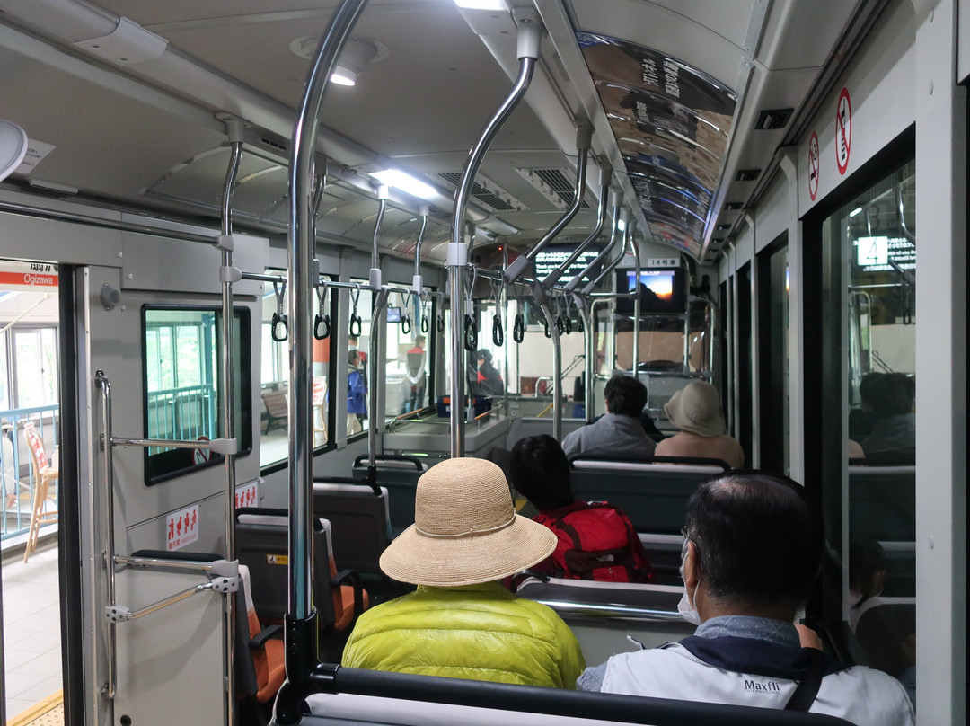 Kanden Tunnel Electric Bus-立山町必去景点