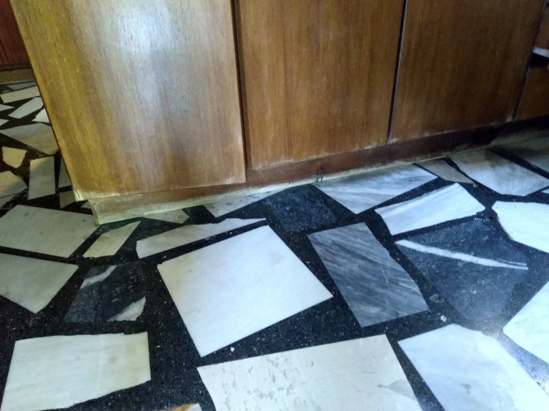 Sunshine Apartments主图